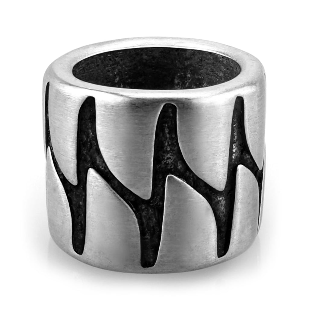 Silverfärgad skäggring med vargtänder för användning i hår eller skägg