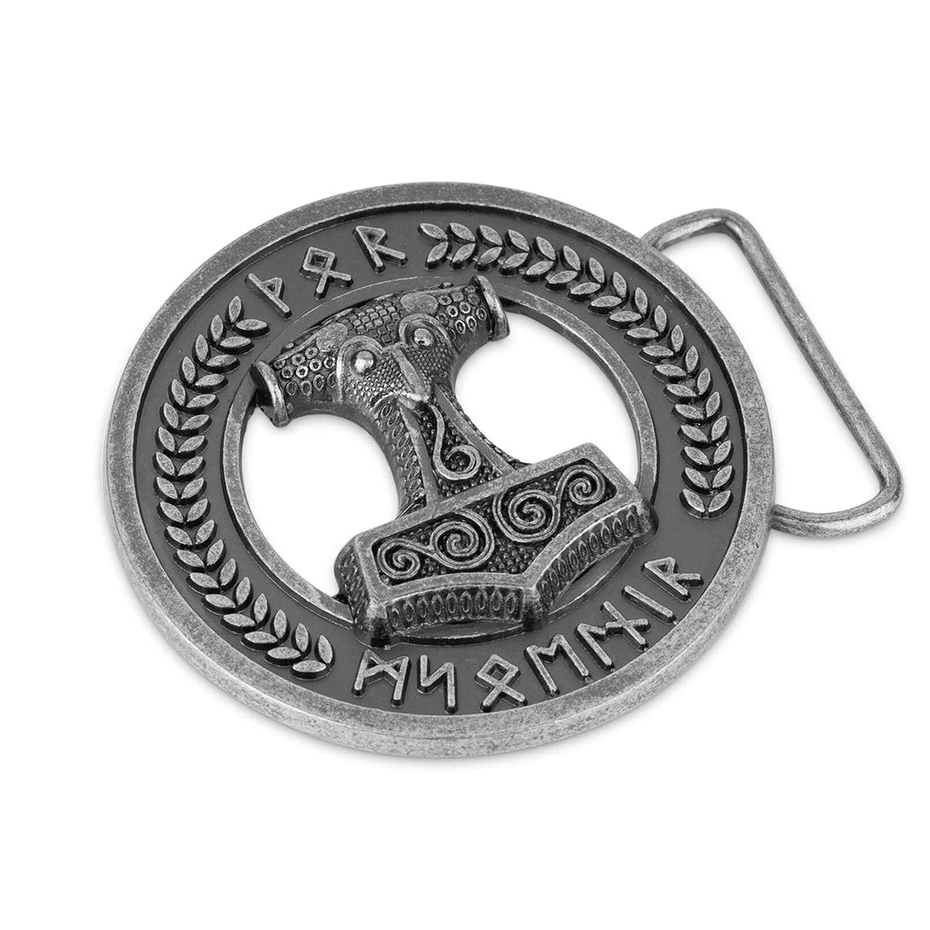 Cirkelformat bältesspänne med torshammare och runor från den äldre futharken