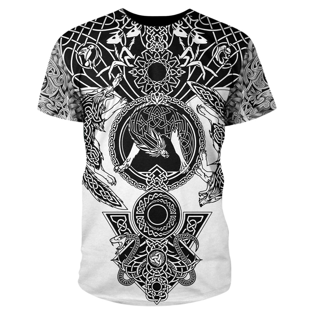 Vit viking tee mönstrad med fornnordiskt mönster