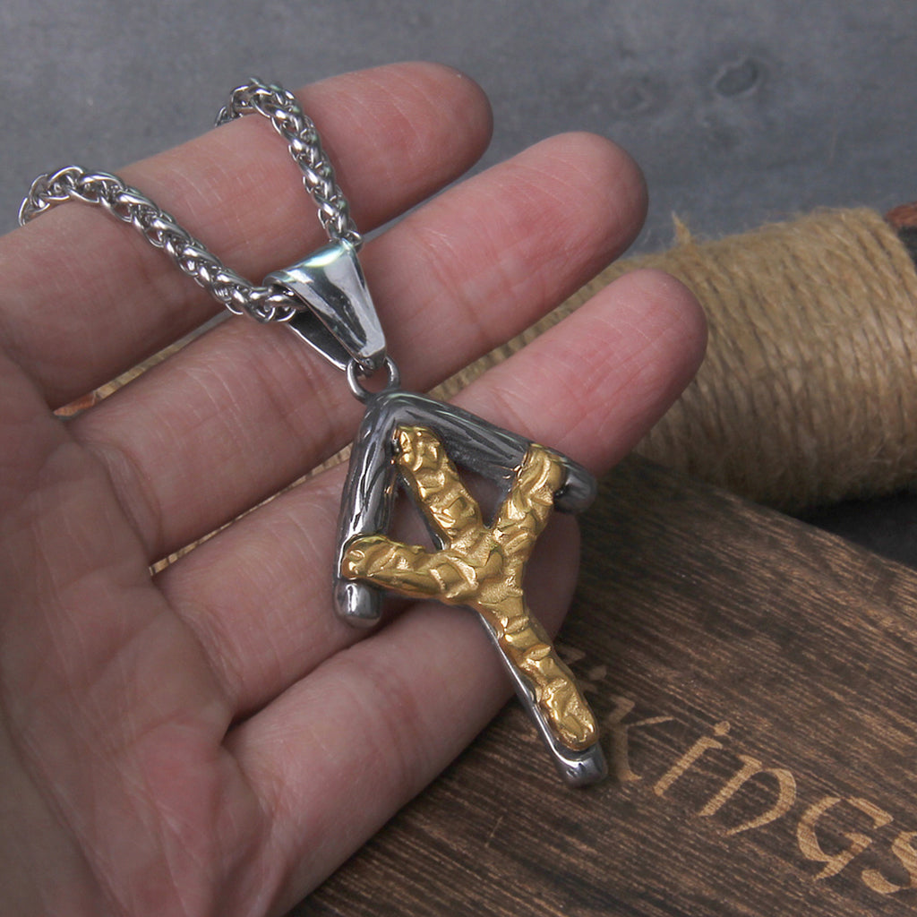 Fornnordiskt halsband med runor (Algiz och Tyr)