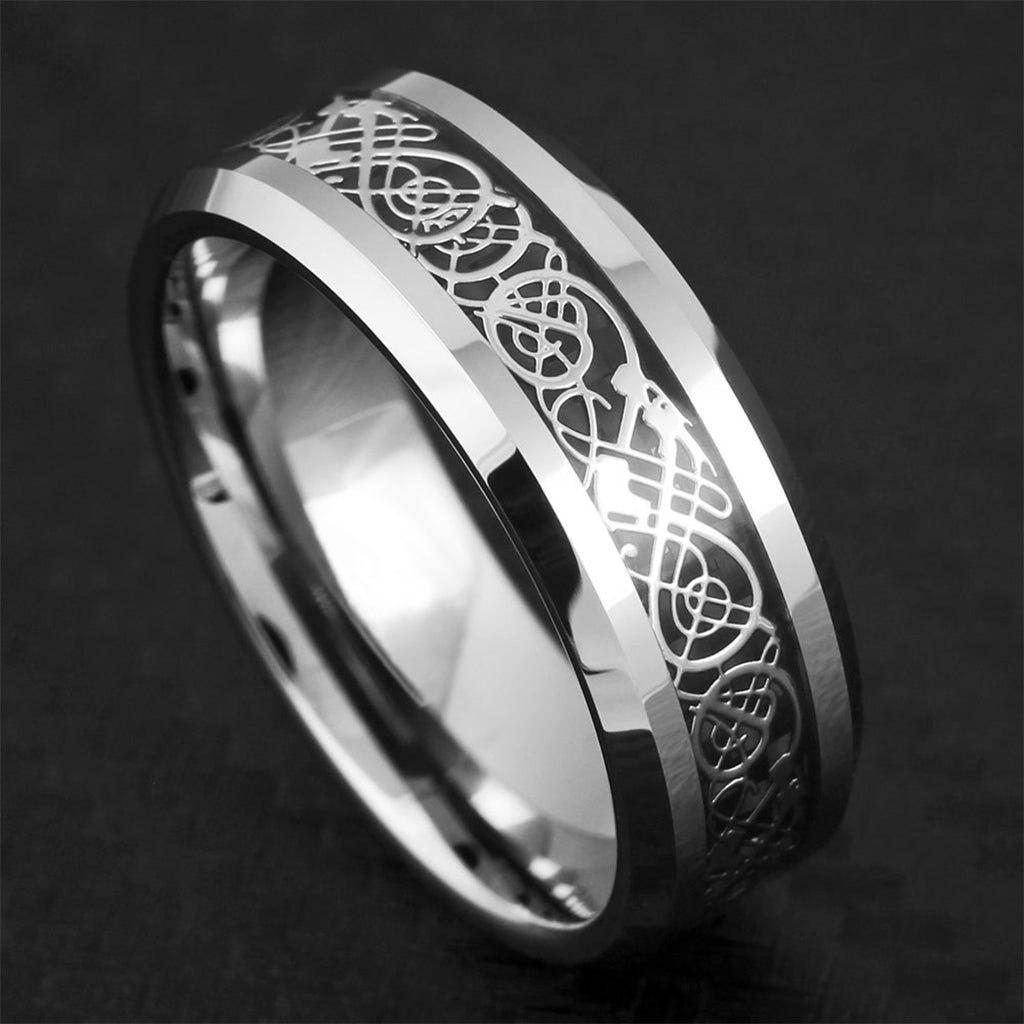 Nordisk förlovningsring med vikingatida djurornamentik