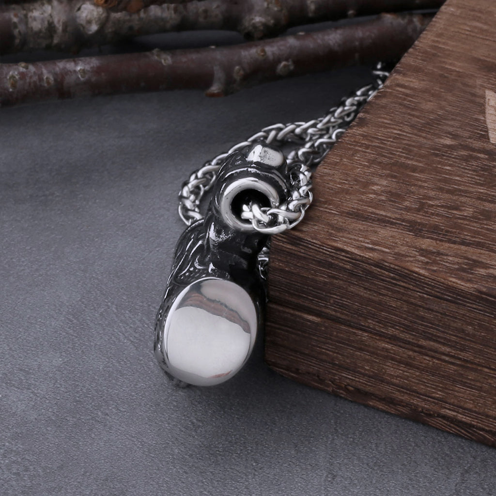 Fornnordiskt hammarsmycke kopplat till den nordiske guden Tor