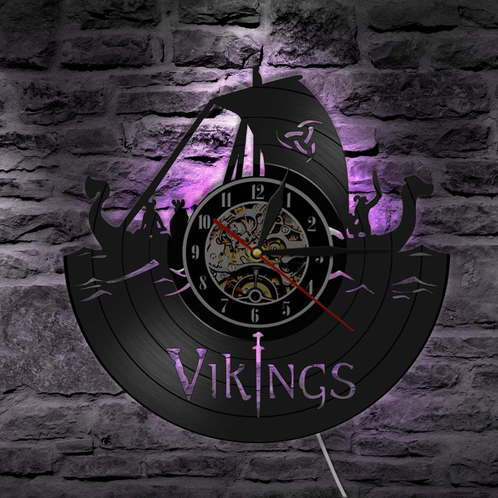 Belyst vikingaklocka med sju olika valbara färger