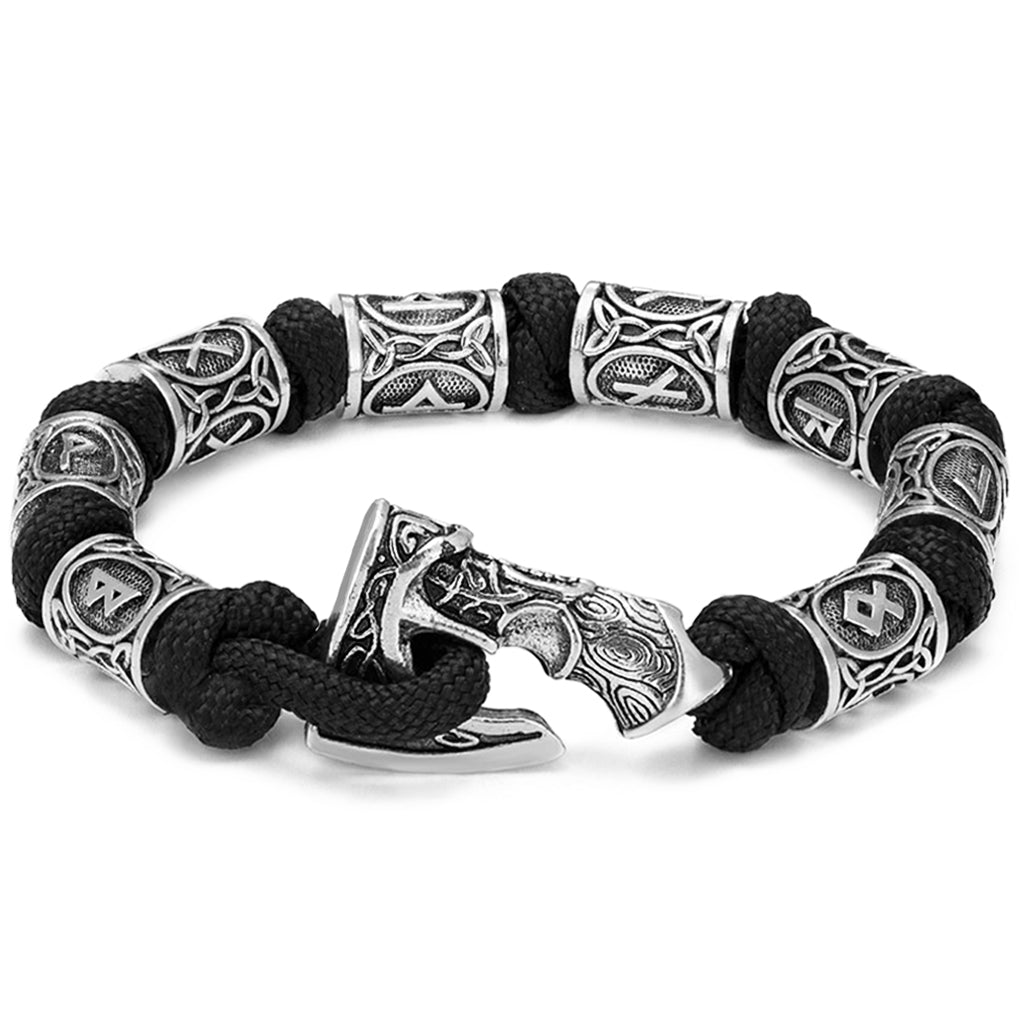 Viking paracord armband med dekorativt yxsmycke och runsymboler