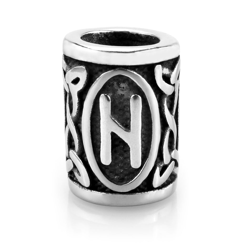 Viking skäggsmycke i äkta silver graverat med Hagalaz-runan från den äldre runraden