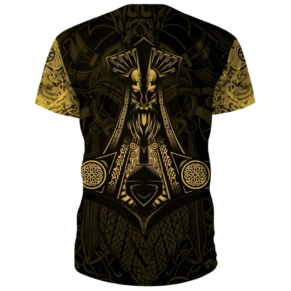 Svart viking T-shirt med gult tryck avbildande Odin