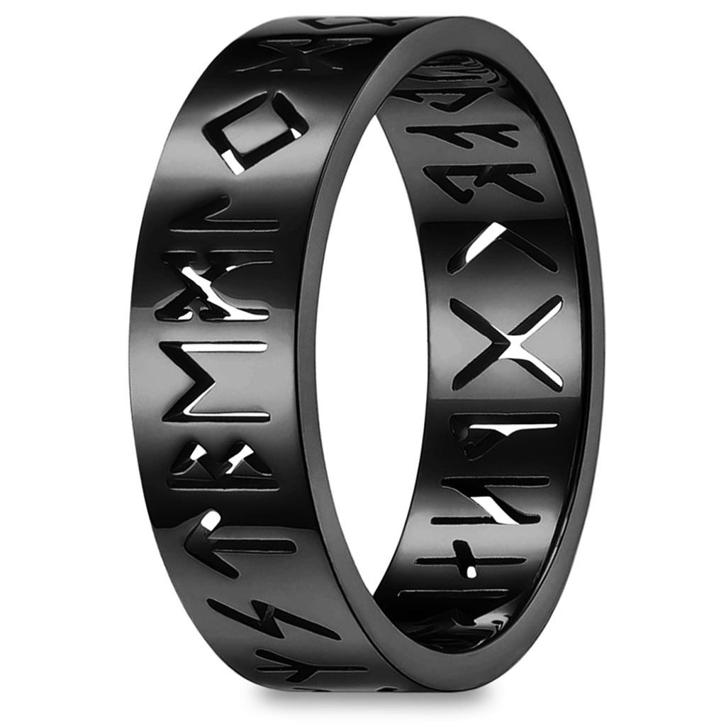 Svart ring med runor