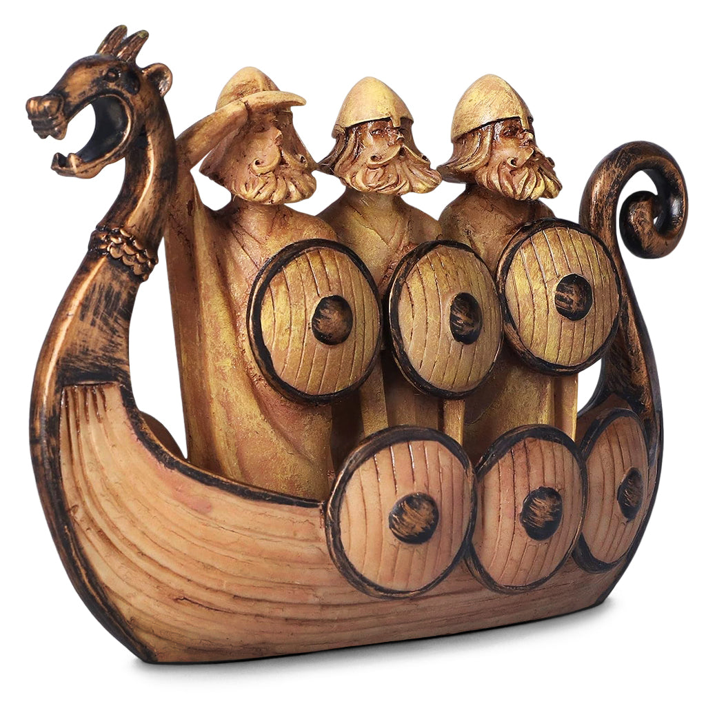 Brons- och träfärgad vikingaskepp dekoration med tre krigsklädda vikingar