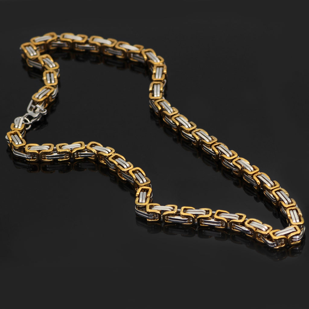 Byzantinsk halskedja tillverkad i guldstål