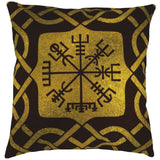 Brun nordisk kudde med textiltryck av keltiska knutar och vegvisir