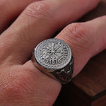 Ring i 316L stål för moderna vikingar