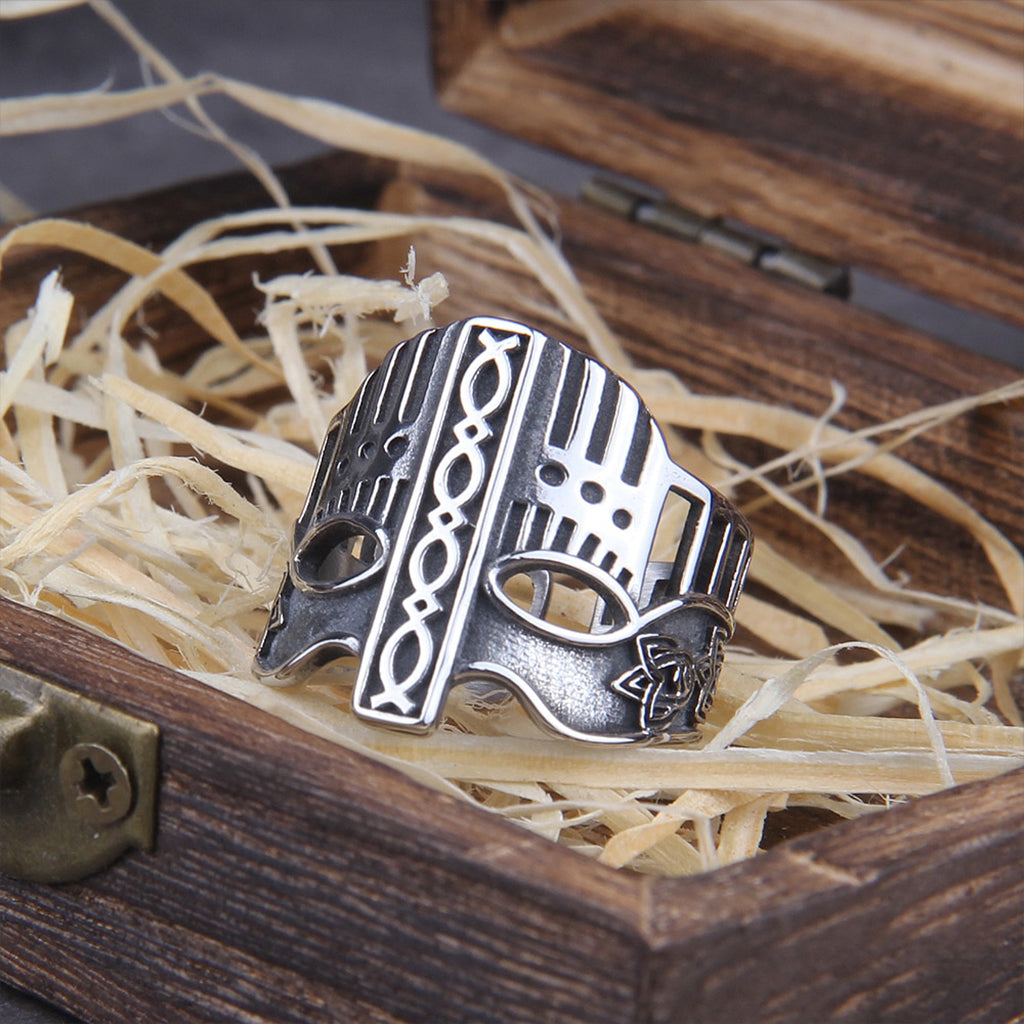 Fornnordisk ring i äkta silver