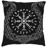 Svart viking kudde med vitt motiv av drakar, runor och symbolen aegishjalmur