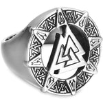 Silverfärgad vikinga ring med valknut på klacken