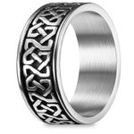 Vikingatida ring med keltiskt knutverk runtom